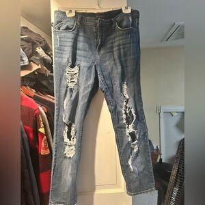 Rock & Republic Classic Blue Denim distressed